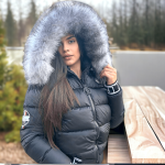 Jachete de iarnă pentru femei , glugă în jos - imagine 4